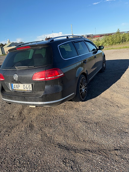 Volkswagen Passat 3 of 4