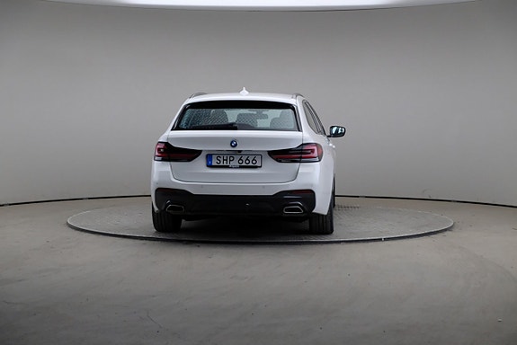 BMW 530e 5 of 5
