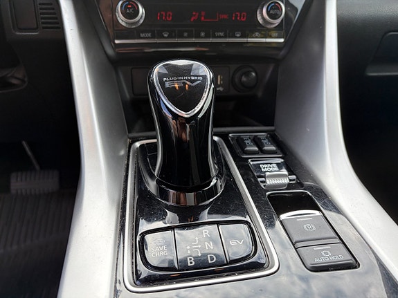 Mitsubishi Eclipse Cross 10 of 18