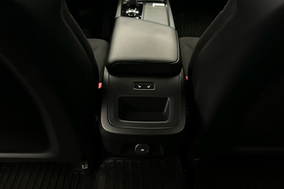 Volvo V60 Cross Country 22 of 28