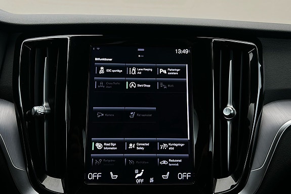 Volvo V60 Cross Country 23 of 28