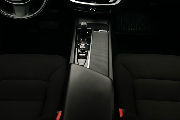 Volvo V60 Cross Country 9 of 28