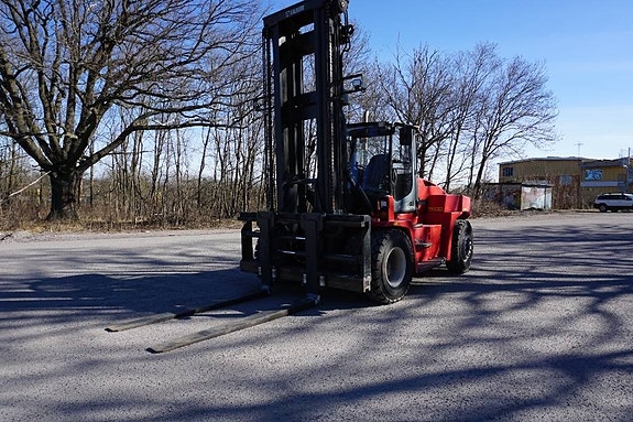 Kalmar DCG100-6 2 of 10