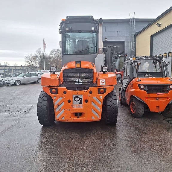 Kalmar DCG120-6 4 of 9