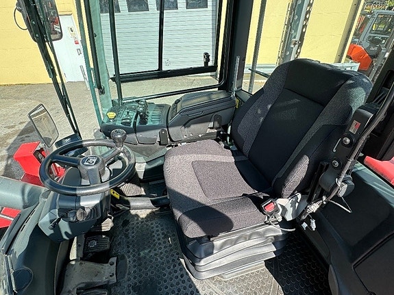Kalmar DCG150-6 11 of 15