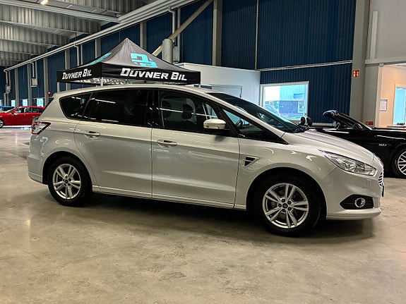 Ford S-MAX 2 of 5