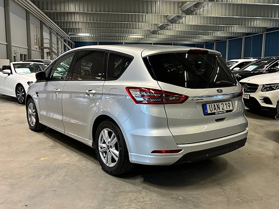 Ford S-MAX 5 of 5