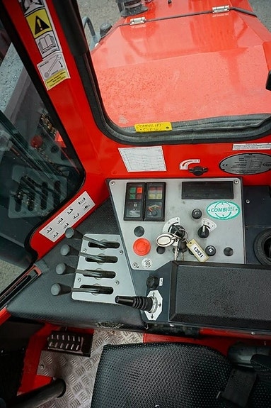 Combilift C4000 10 of 11