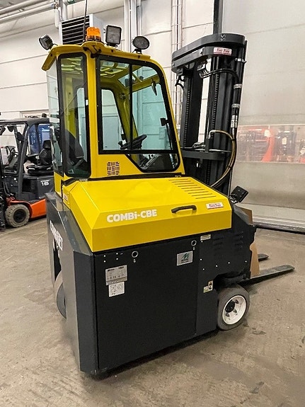 Combilift CBE3000 2 of 11