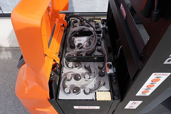 Toyota OSE100 5 of 9