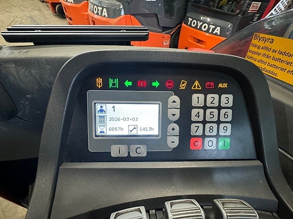 Toyota RRE250H 6 of 7