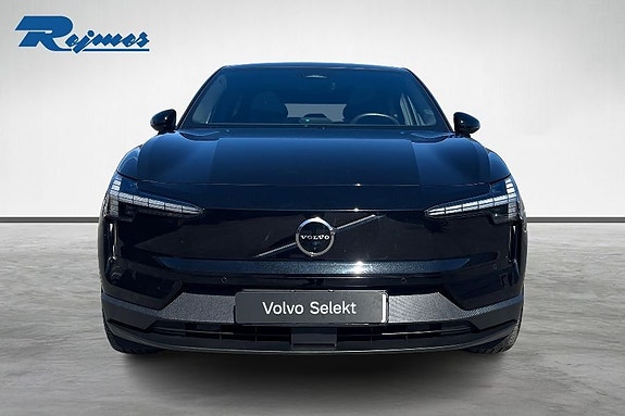 Volvo EX30 5 of 23