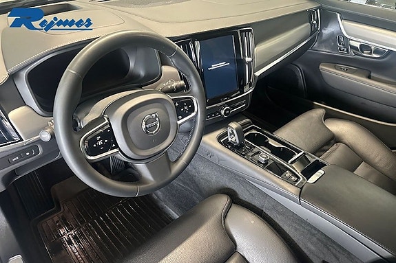 Volvo V90 5 of 5