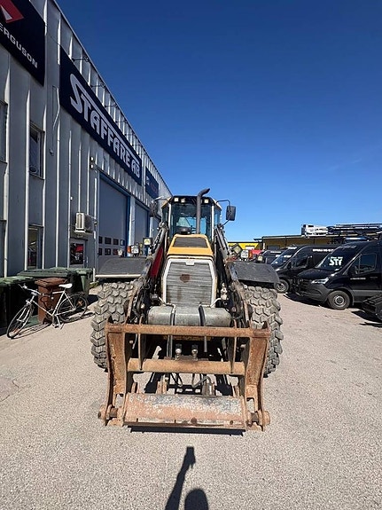 Huddig 1260 - Perfekt gårdsmaskin! 15 of 18