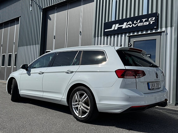 Volkswagen Passat 5 of 5