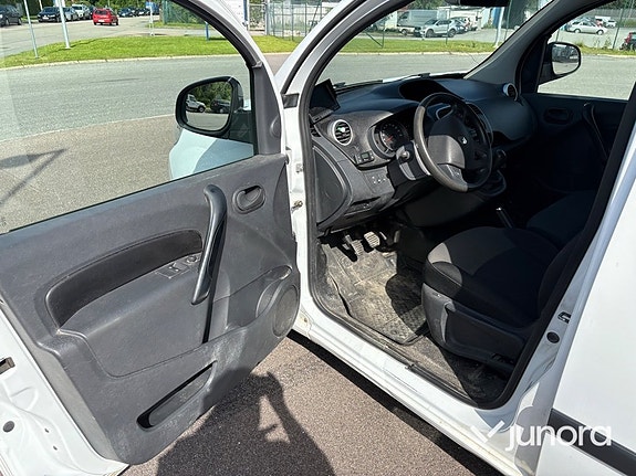Renault Kangoo Express 6 of 17