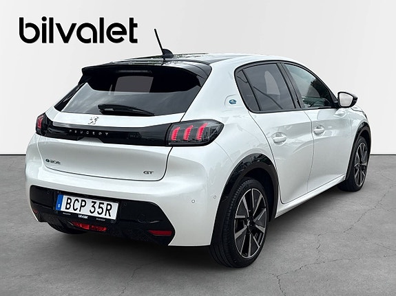 Peugeot e-208 5 of 5