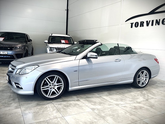 Mercedes-Benz E250 3 of 5