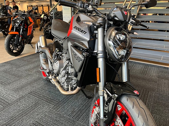 Ducati Monster V2 Sport Livery 8 of 8
