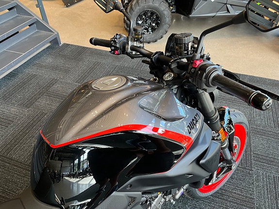 Ducati Monster V2 Sport Livery 7 of 8