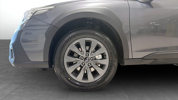 Subaru Outback 9 of 9
