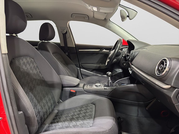 Audi A3 9 of 20