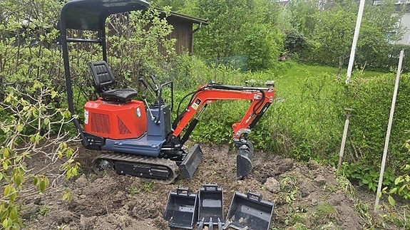 Minigrävmaskin 800kg 3 of 6