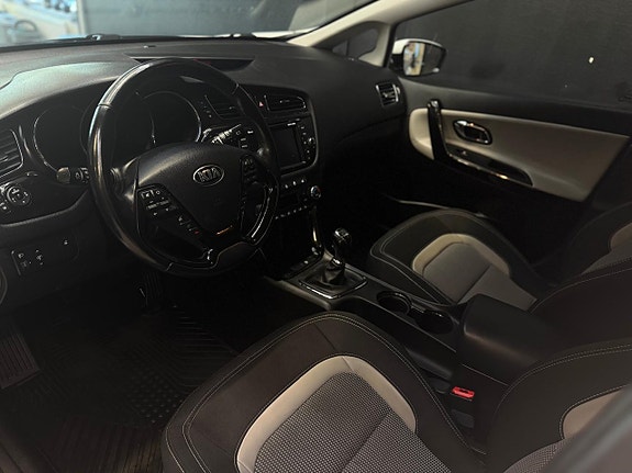Kia Ceed 7 of 24