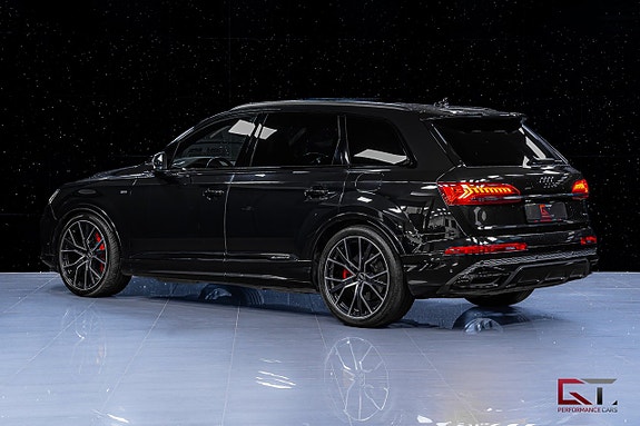 Audi Q7 6 of 22