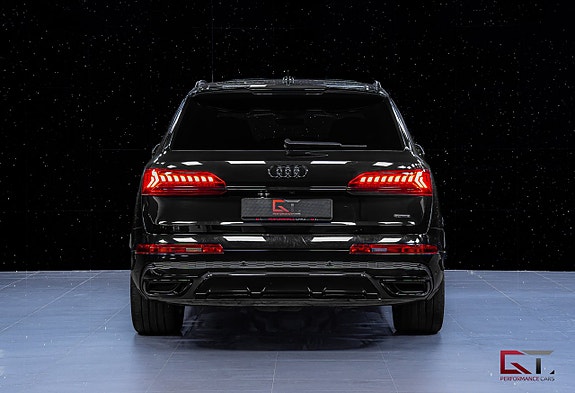 Audi Q7 7 of 22
