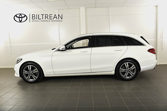 Mercedes-Benz C220 d 2 of 16