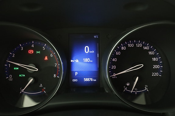 Toyota C-HR 18 of 30