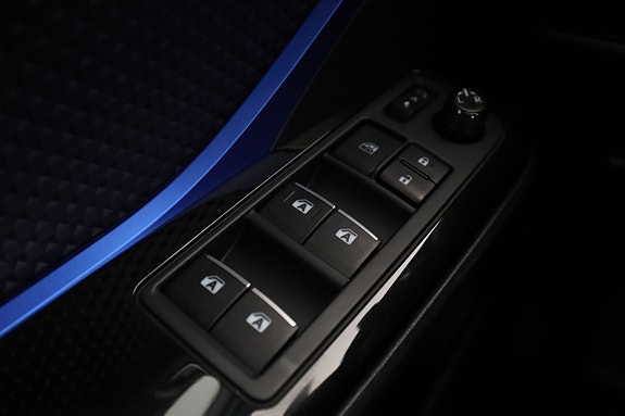 Toyota C-HR 19 of 30