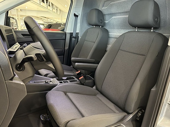 Volkswagen Caddy Maxi 13 of 20