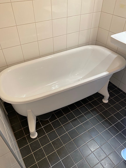 Product image 2 of 18
