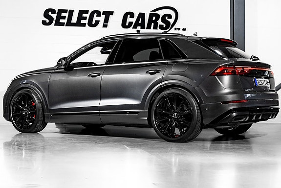 Audi Q8 4 of 5
