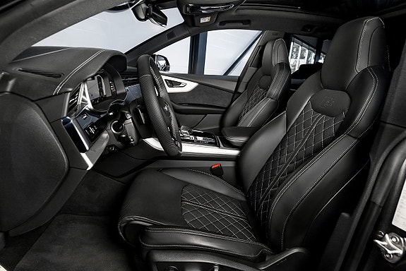 Audi Q8 11 of 22