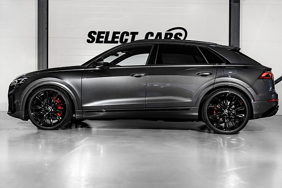 Audi Q8 7 of 22