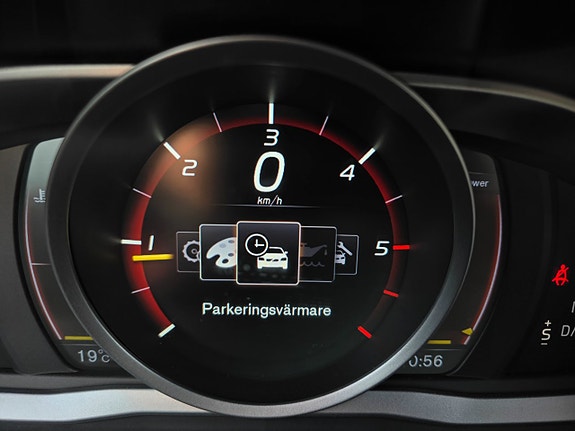 Volvo XC60 10 of 13