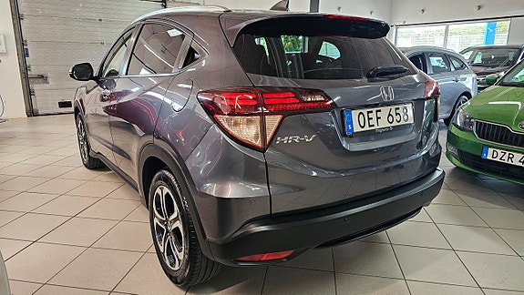 Honda HR-V 7 of 11