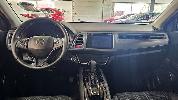 Honda HR-V 9 of 11