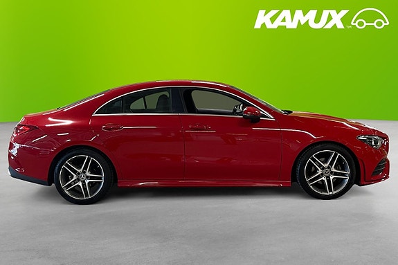 Mercedes-Benz CLA180 2 of 5