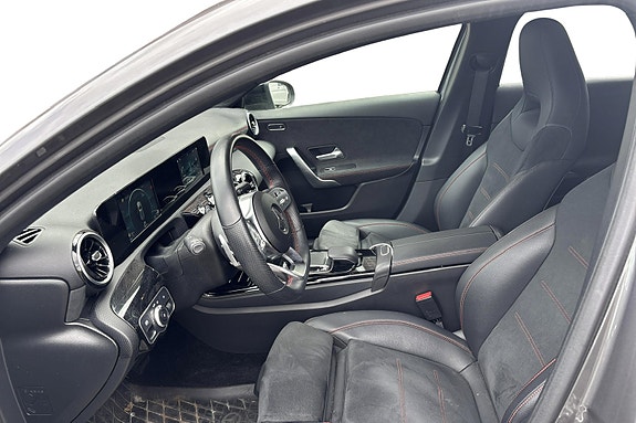 Mercedes-Benz A180 10 of 11