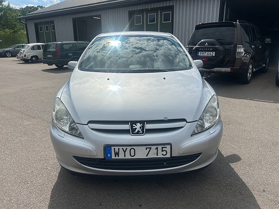 Peugeot 307 2 of 13
