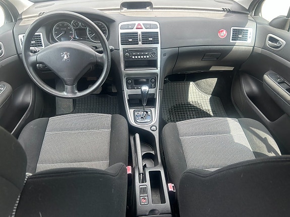 Peugeot 307 7 of 13