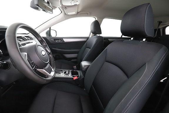 Subaru Outback 11 of 30