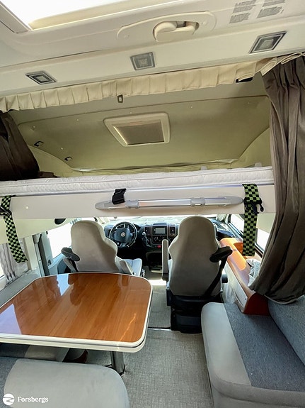 Mobilvetta K-YACHT 80 TEKNI LINE / Sittgrupp bak / Nedfällbara taksängar fram och b 8 of 15