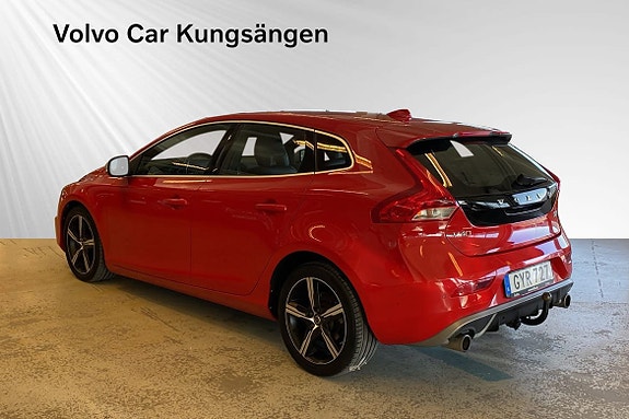 Volvo V40 7 of 30
