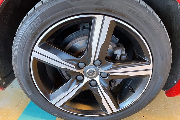 Volvo V40 29 of 30