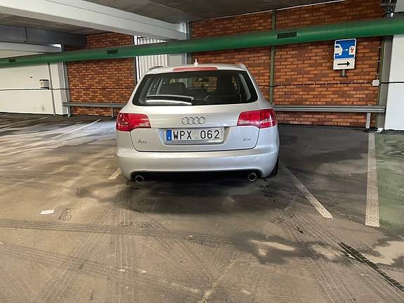 Audi A6 4 of 8